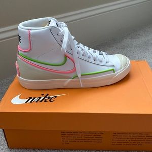 New Women’s Nike Blazer Mid ‘77 Infinite Watermelon high top sneakers